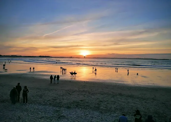 Baleal Beach, Balcony Sunset Views アパート ペニシェ